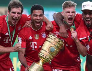 Robert Lewandowski score a brace to see Bayern Munich Clinch their 20th German cup.