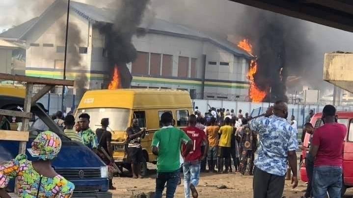 The End SARS Protest Has Taken A Different Turn In Nigeria.