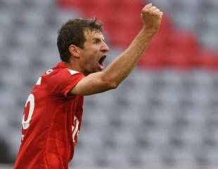 Muller becomes most decorated player in German history