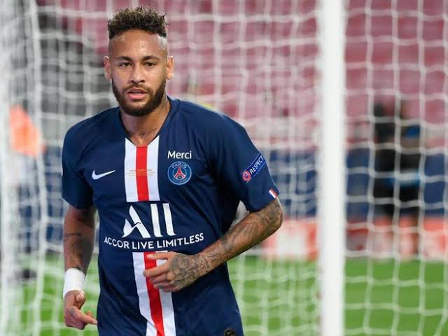 Neymar Gives PSG One Big Condition Before Signing A New Deal.