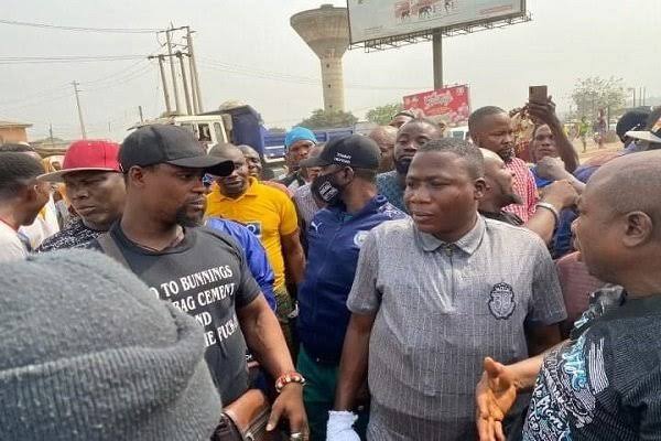 Sunday Igboho Sends Warning To Federal Government After Attempted DSS Arrest.