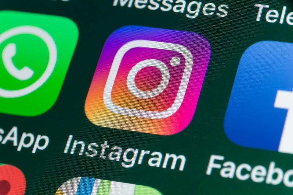 WhatsApp, Instagram, And Facebook Messenger Suffer Downtime