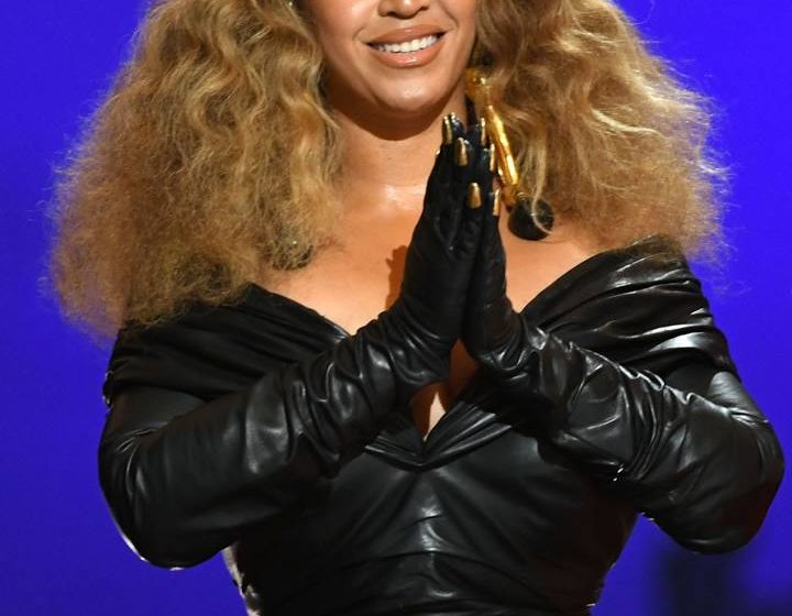 Beyoncé Is Shamed At The 2021 Grammys.