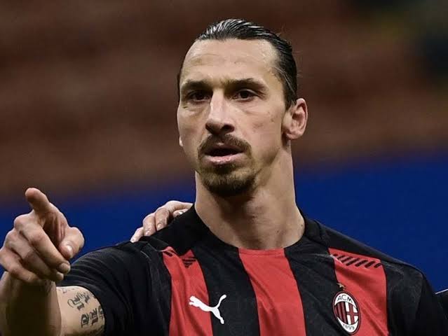 “There is only one god”- Ibrahimovic addresses Giroud’s links to AC Milan