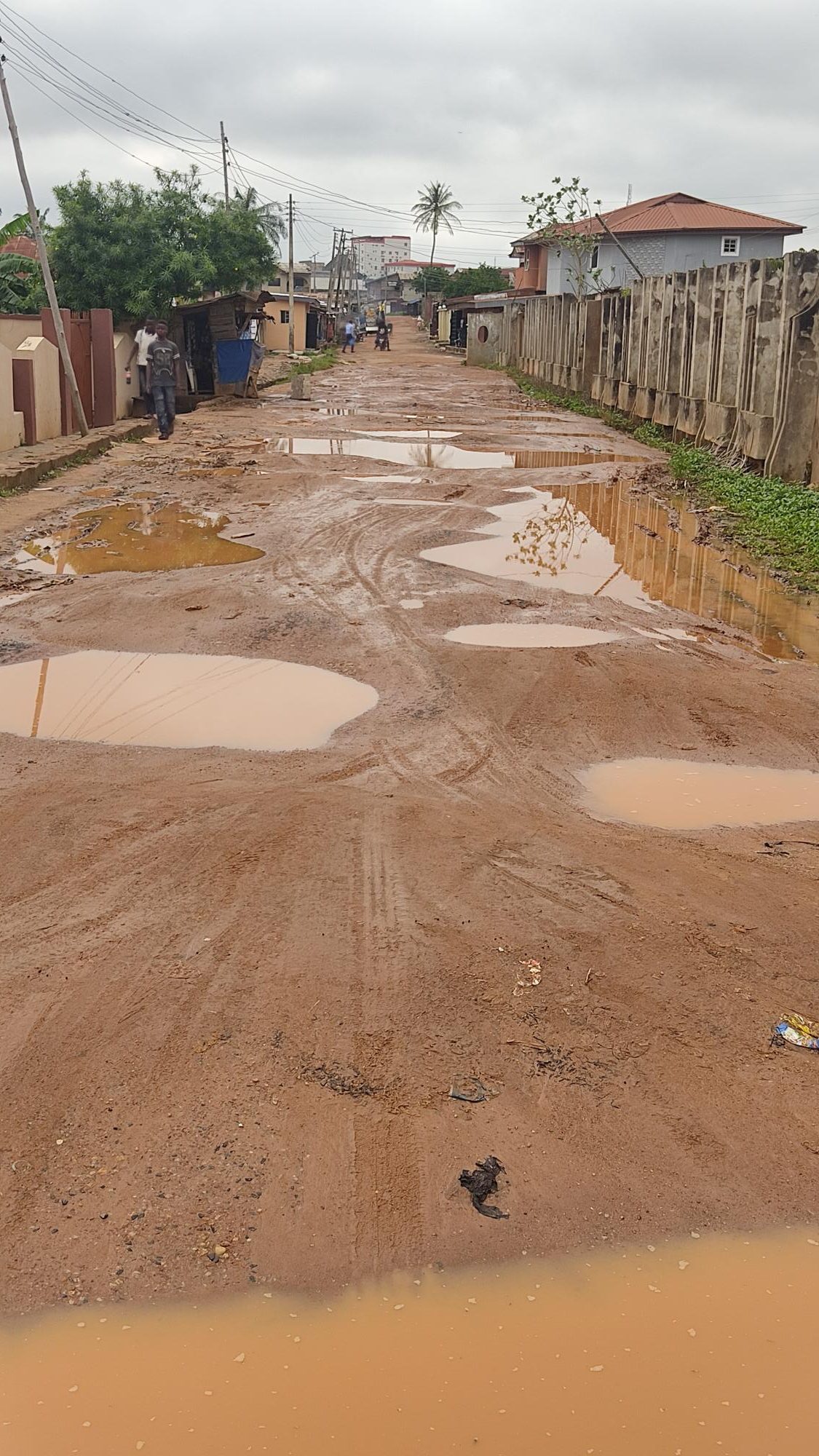 Residents groan as rainfall wreaks havoc in Osun community