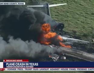 Plane Crashes In Waller County, Texas. All 21 Passengers Safe (Video)