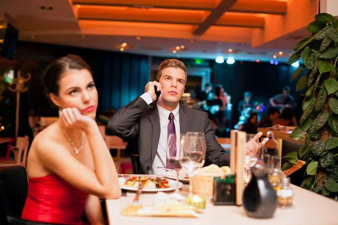 7 Common First Date Mistakes Men Make.