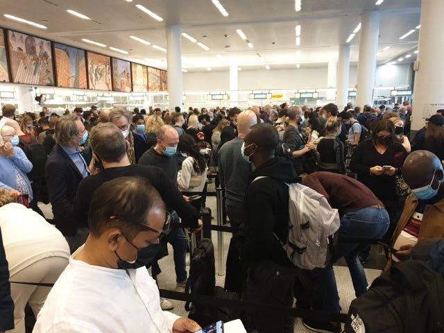 US ends travel ban: Scattered delays create a ‘stressful’ experience