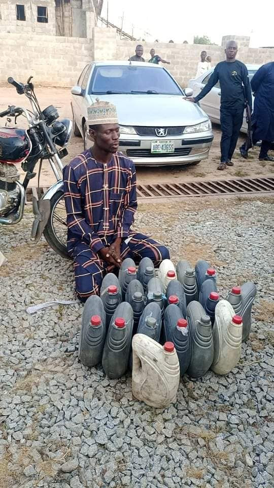 Zamfara State Govt Arrests 1000 Residents for Supplying Fuel to Bandits (Photo)