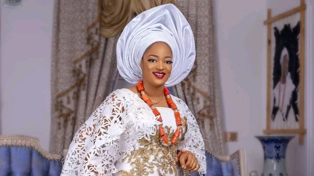 Queen Naomi replies critics, asks them to allow peace reign because of her son with Ooni of Ife.