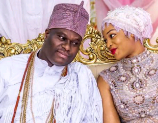 Ooni of Ife’s wife, Queen Silekinola Naomi announces end of their marriage.