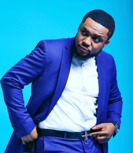 Nigerian Gospel Artiste Tim Godfrey Gets Engaged.