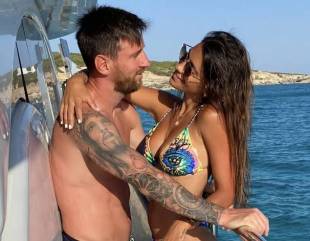 Messi gushes over wife Antonela as she clocks 34