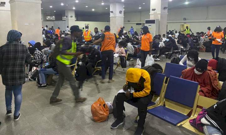 Third batch of Nigerian evacuees from Ukraine land in Abuja (photos)