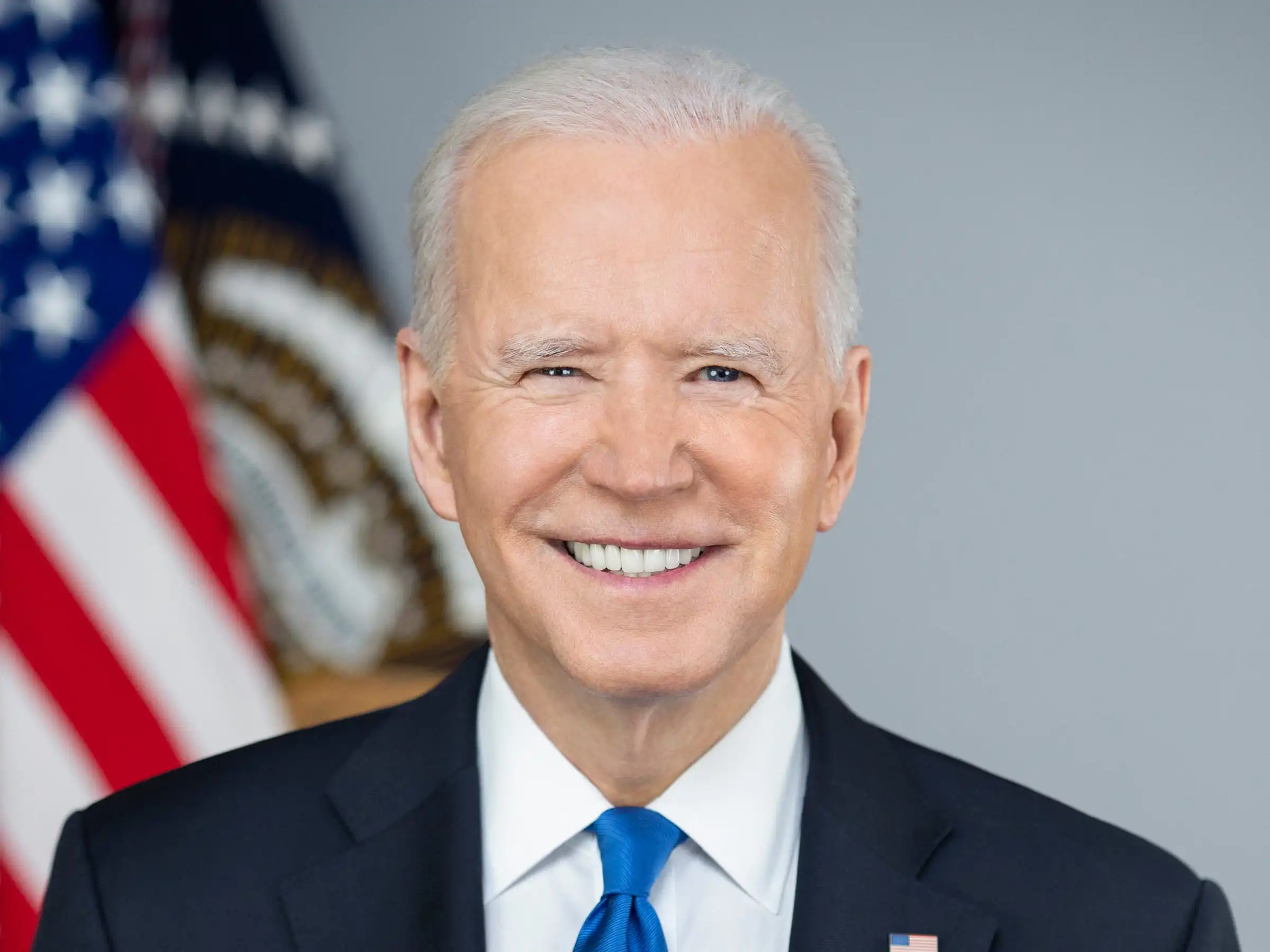 War: Biden Supports with 0m Military Aid For Ukraine