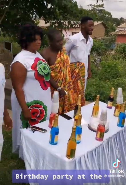 Man Celebrates his birthday party at the cemetery (video)