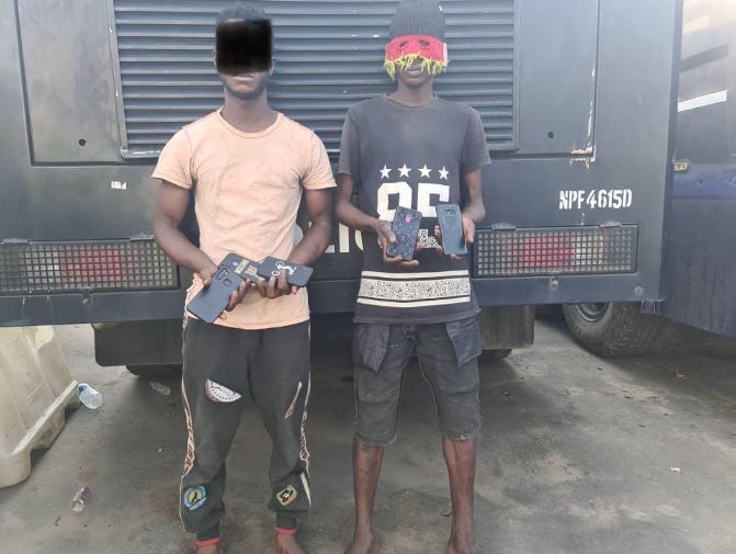 Traffic Robbers apprehended in Lagos by the police (Photo)