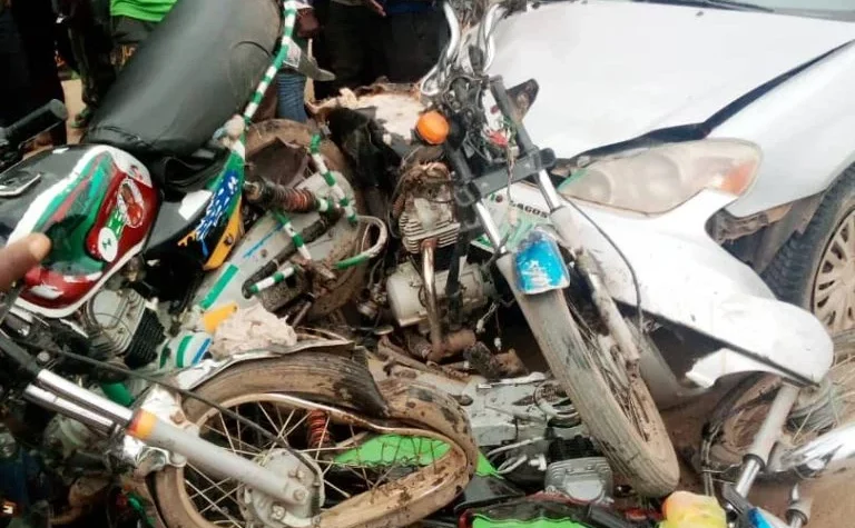 Three persons die in ghastly accident along Lagos-Ibadan expressway