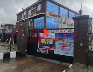 EFCC Agents Infiltrate Ikorodu Hotel, Torturing Guests And Staff (Video)