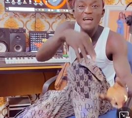 I Will Be Bigger Than Many Nigerian Celebrities In 5 Years, They have fake Followers On Social Media – Portable (Video)