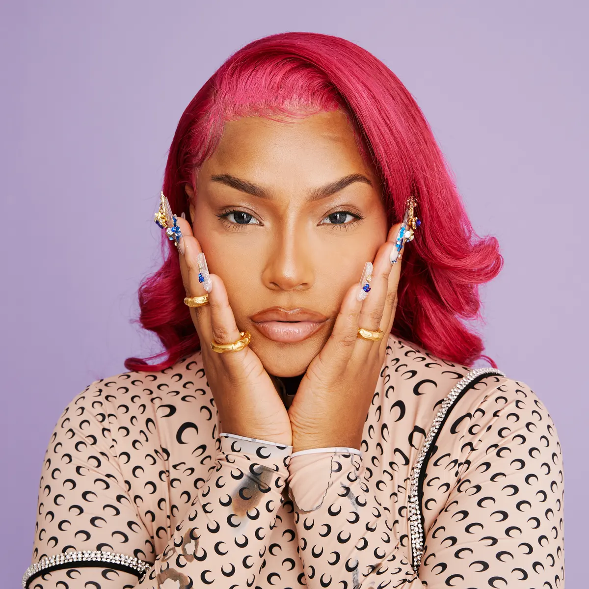 Why I am still single 1 year after breaking up with Burna Boy – Stefflon Don (Video)