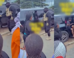 “Doings get level” – Reactions as student storms school with hefty bodyguards (Video)