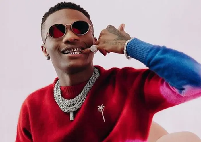 “Frame That Reply; It’s Your Easter Gift”: Reactions as Wizkid Replies Fan Who Disagreed with Him About Money and Love