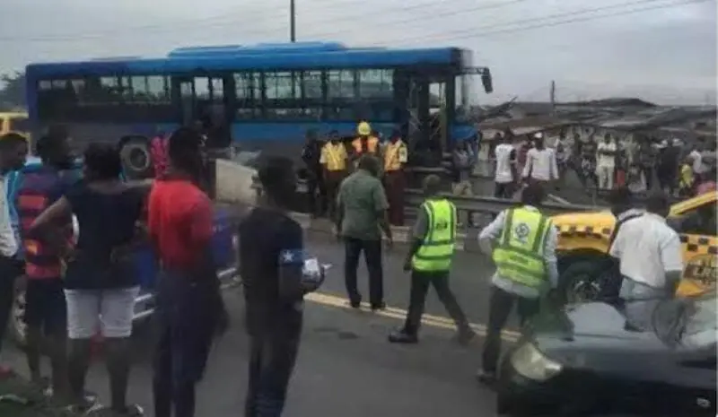 Many Feared Dead As Two BRT Buses Clash In Lagos (Video)