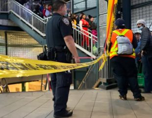 Man Dies After Being Pushed In Front Of An Oncoming Subway Train In New York (Video)