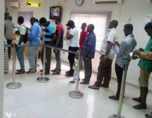 Bank workers threaten to shut down over attacks