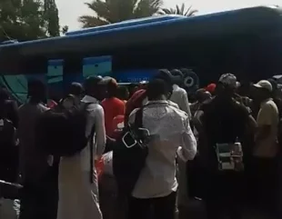 Nigerian students fleeing Sudan reportedly stranded in a desert