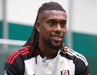 Alex Iwobi Scores His First Goal for Fulham