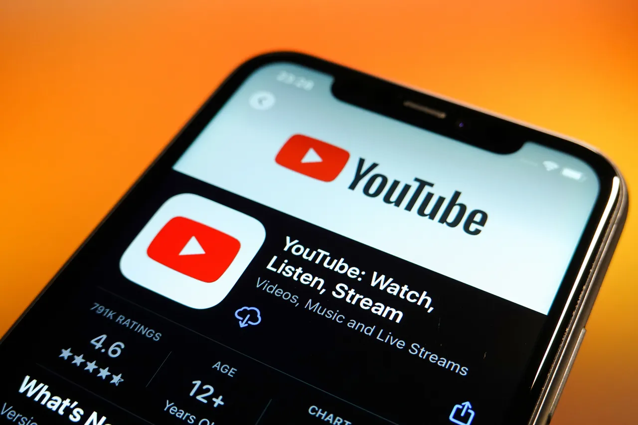 How to Free Up Space by Clearing Your YouTube Cache
