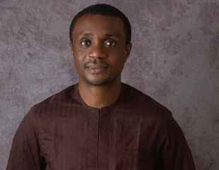 Nathaniel Bassey Prophesies and Shares Blessings During Visit to Mercy Chinwo’s Baby