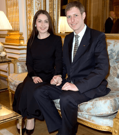 Royal Couple Announces Divorce After 7 Years of Marriage