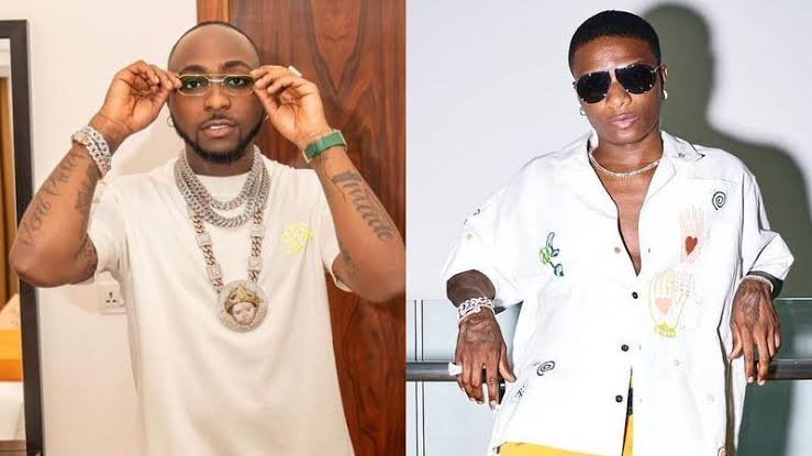 Wizkid Resumes Taking Jabs at Davido, Throws Shade