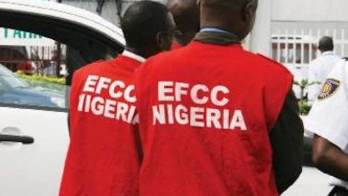 Oyo: EFCC arrests 10 suspected illegal miners in Ogbomoso